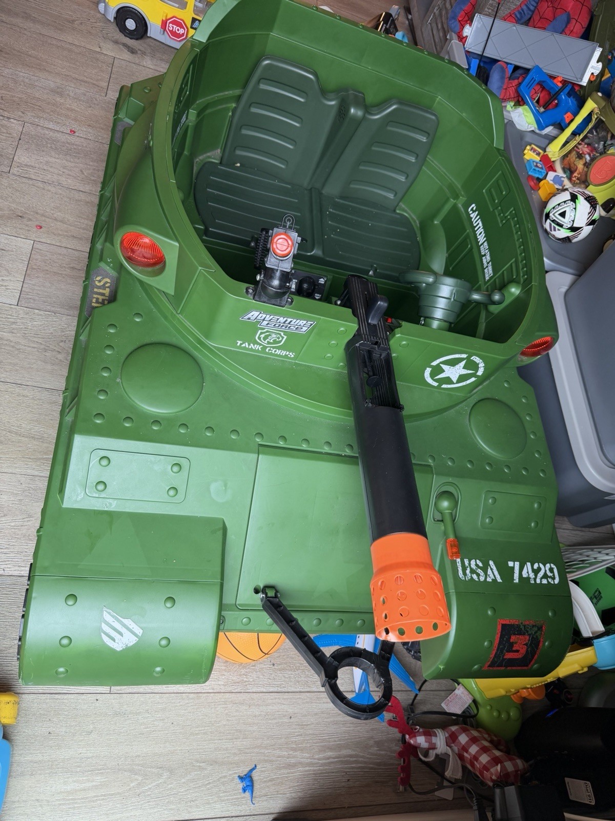 Adventure Force Tank Corps Battery Operated Ride-On Toy Military USA 7429 Green
