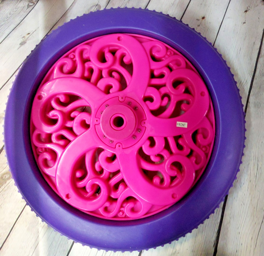 Rare!!! Dynacraft Princess Carriage Front Wheel Set Pink/Purple * Model 8802-64