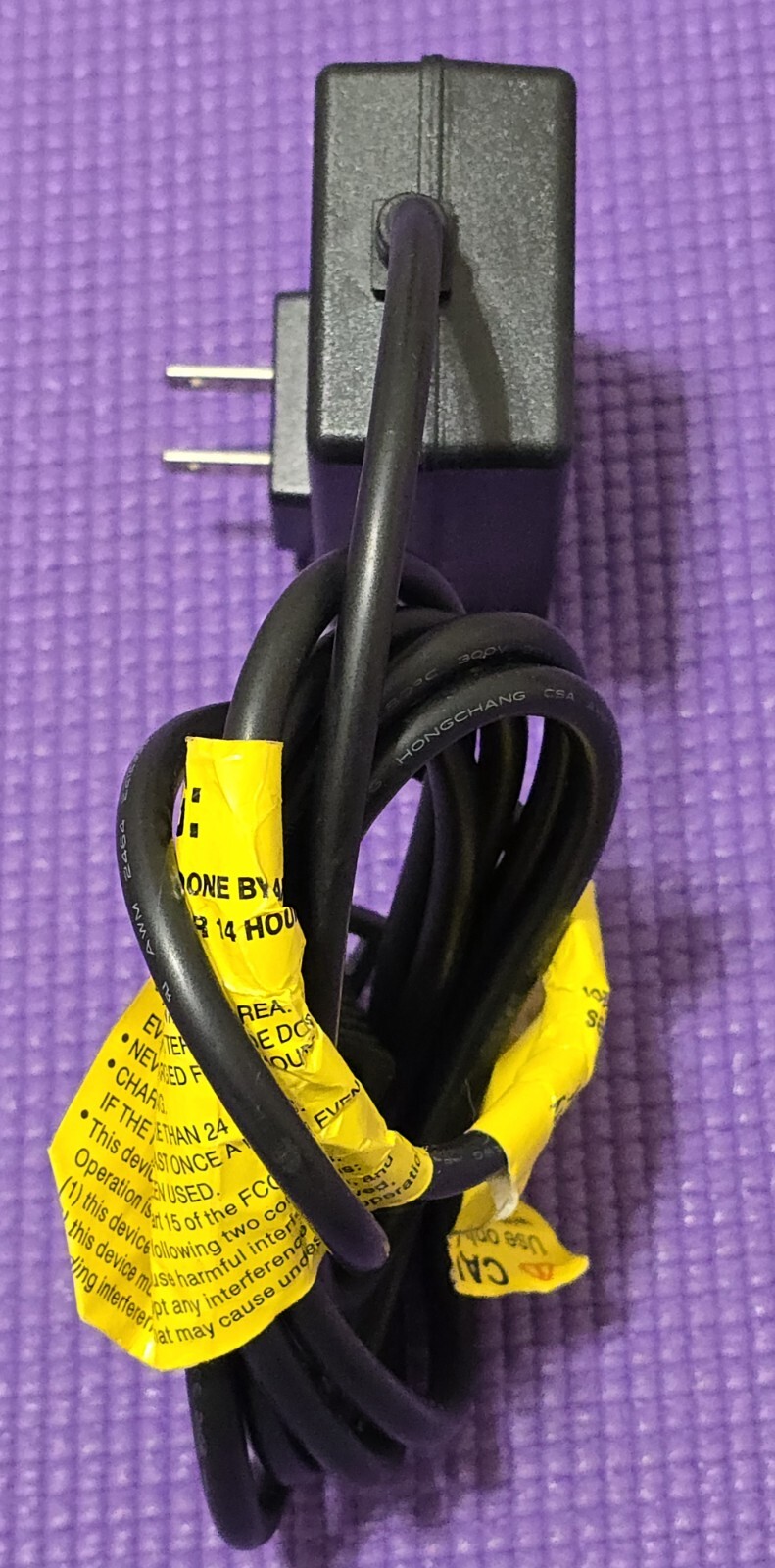 Battery Charger Power Supply Adapter Class 2 Model: SL12-12-03E Output: 12VDC 1A