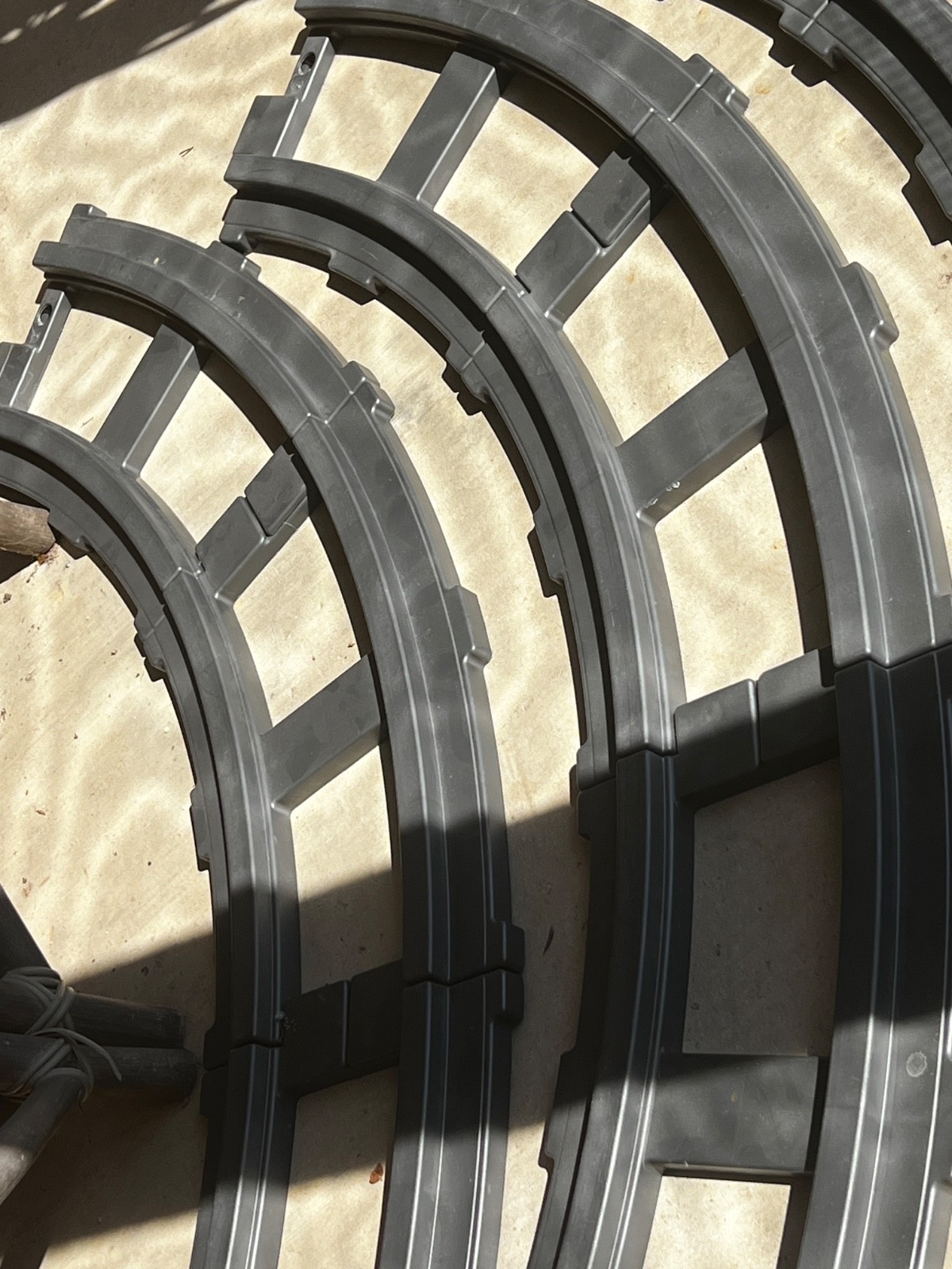 Peg Perego Train Track Set (12) numbered Curved Sections – Thomas, Santa Fe