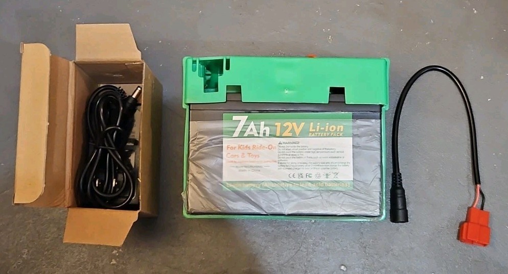 12V 7Ah Rechargeable Battery for Kids Ride-On Tractor & Trailer Vehicles