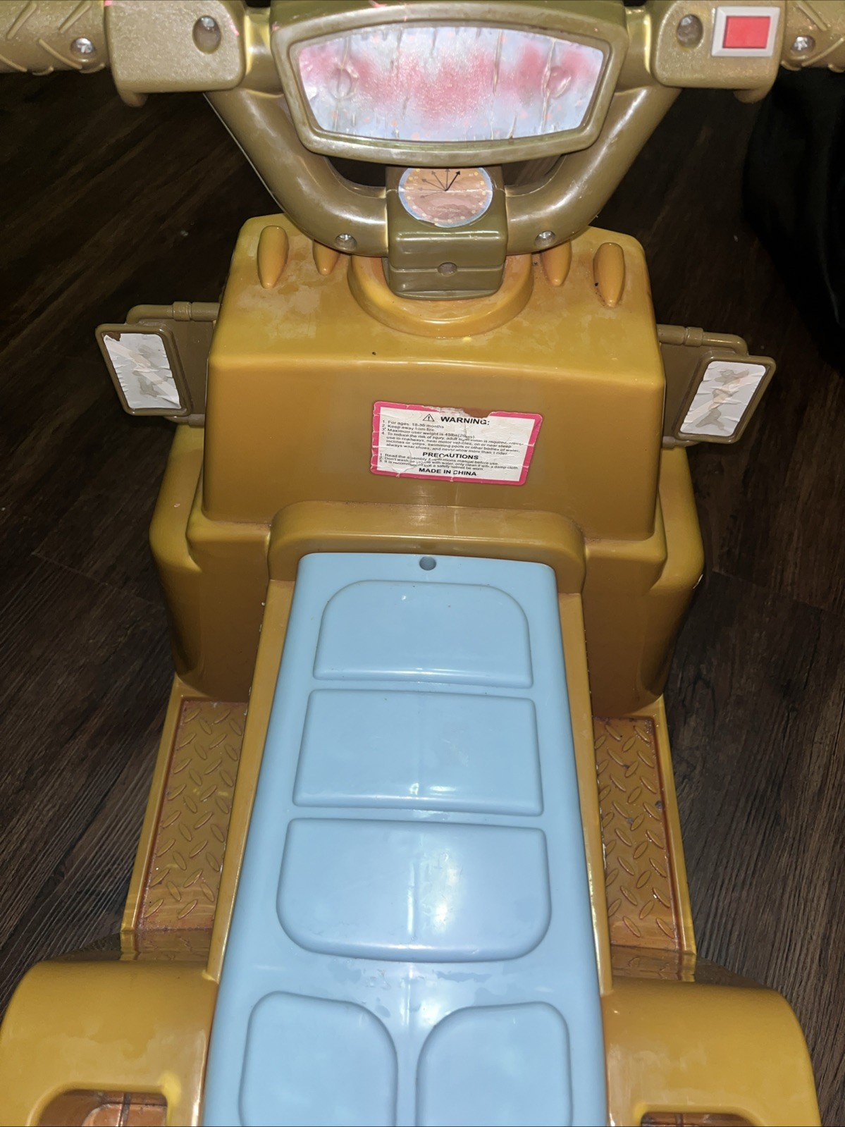 Disney Pixar Cars Tow Mater 6V Battery Powered Ride On Read Description