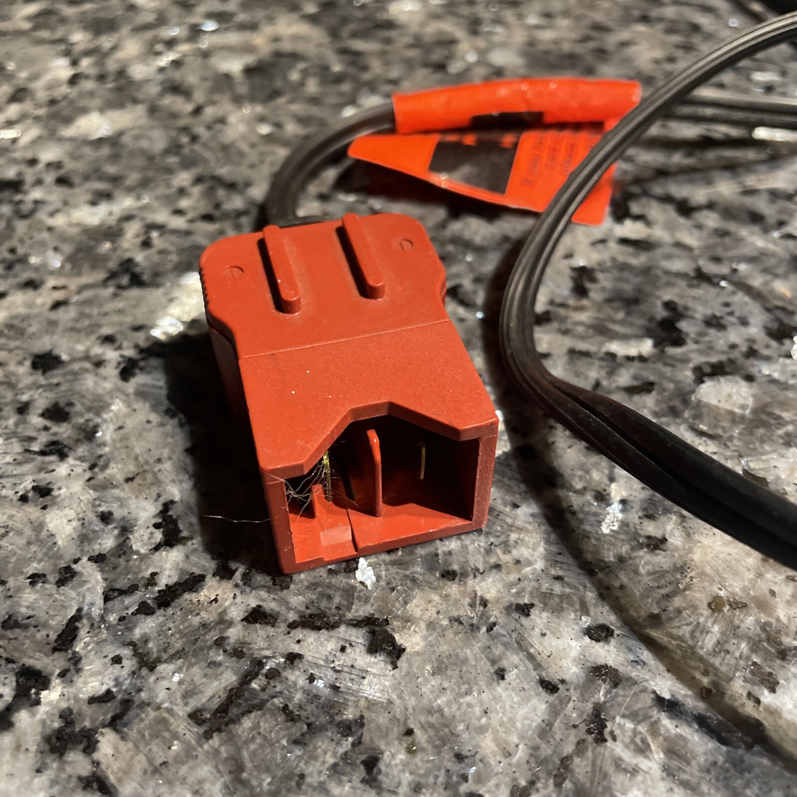 POWER WHEELS FISHER PRICE 6 VOLT QUICK BATTERY 6V 2.5A FAST CHARGER 00801-1484