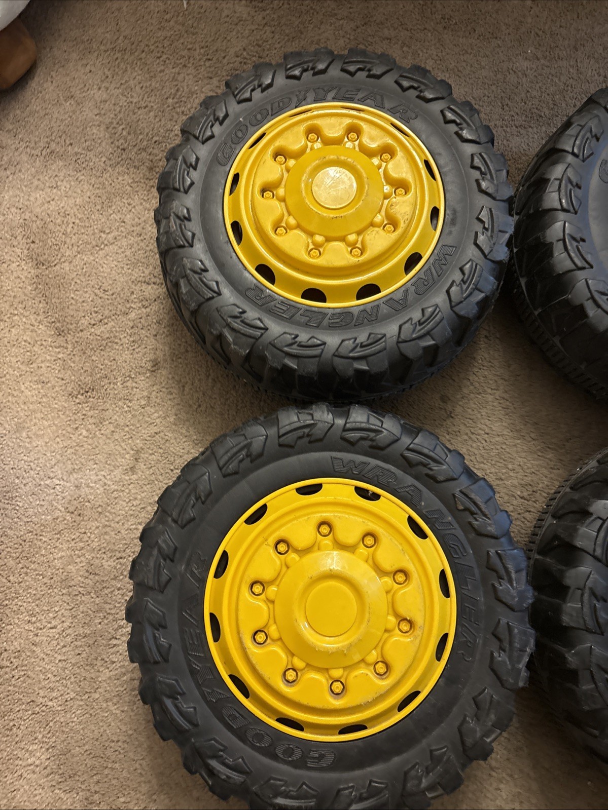 Toy Kids Ride On Car Wrangler GoodYear Jeep Excavator 4×4 Wheels & Hubcaps