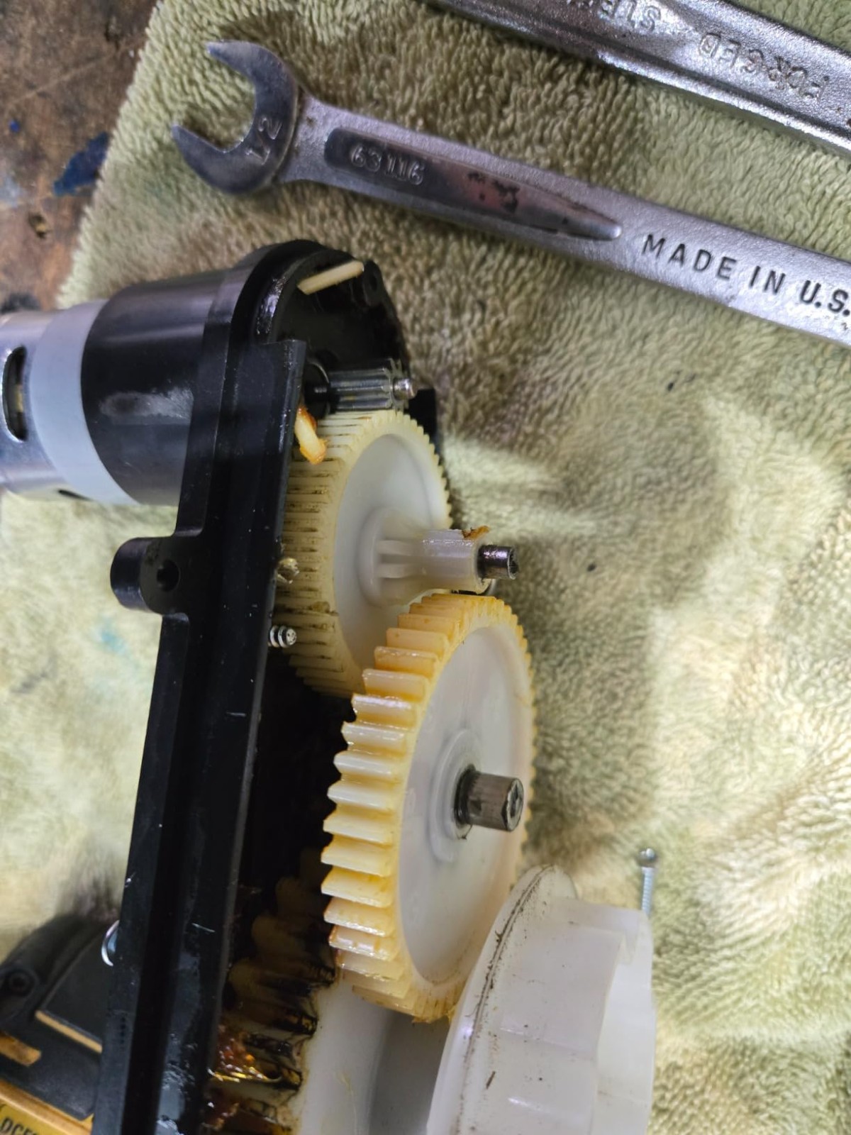 High Torque 24V DC Motor with Gearbox – Perfect for Kids Ride-Ons 30000 RPM