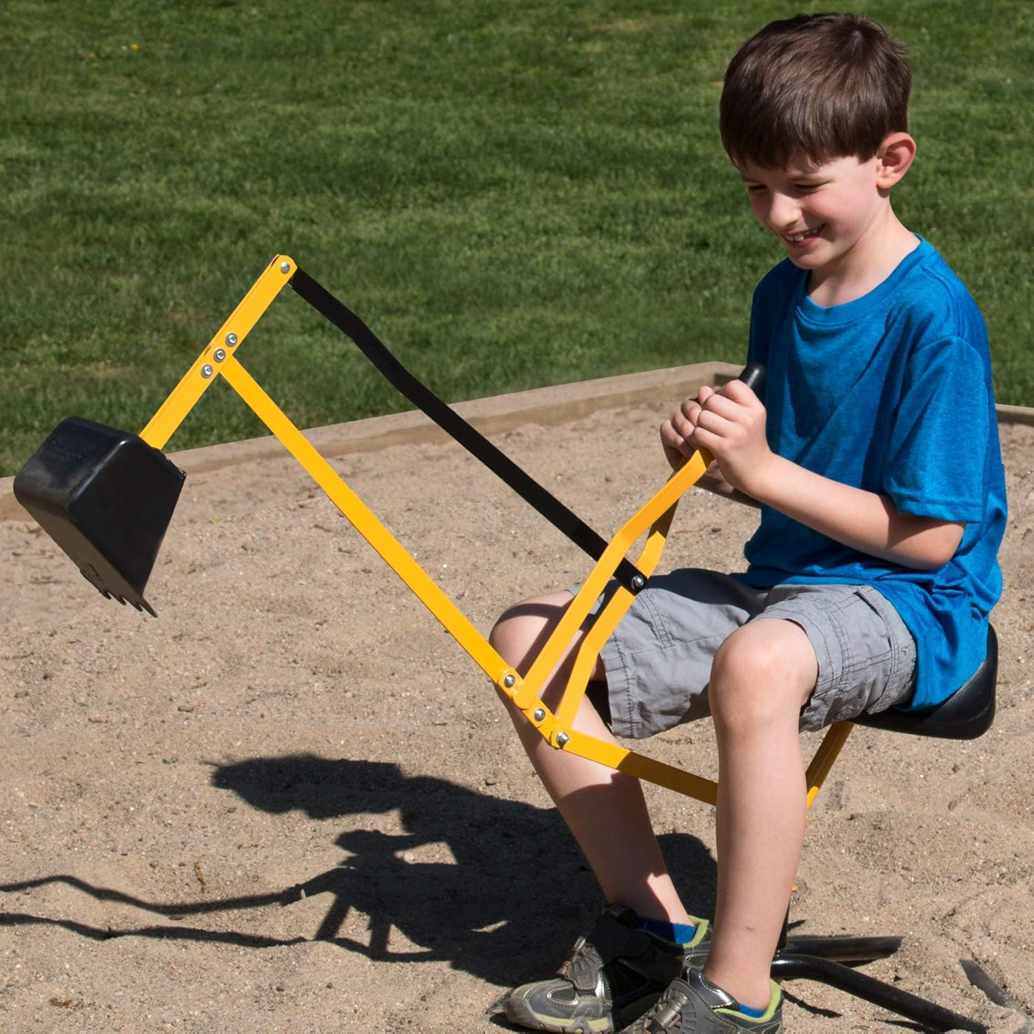 Ride on Crane Digger W Stabilizing Base- Kids Outdoor Digging Excavator Play Toy