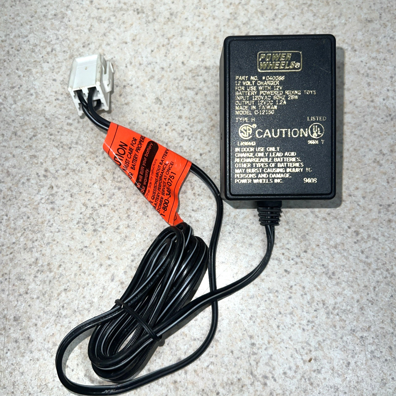 POWER WHEELS C-12150 040088 BATTERY CHARGER 12V DC 1.2A POWER SUPPLY PLUG CORD