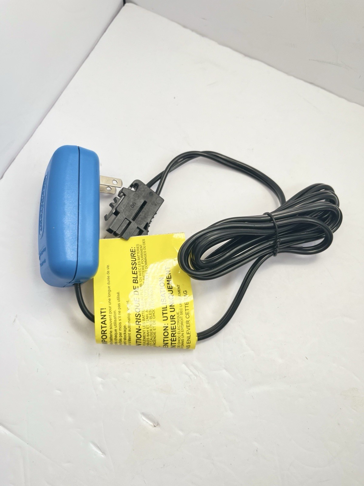 Genuine Peg-Perego 12V DC Class 2 Battery Charger Model 25200030 OEM