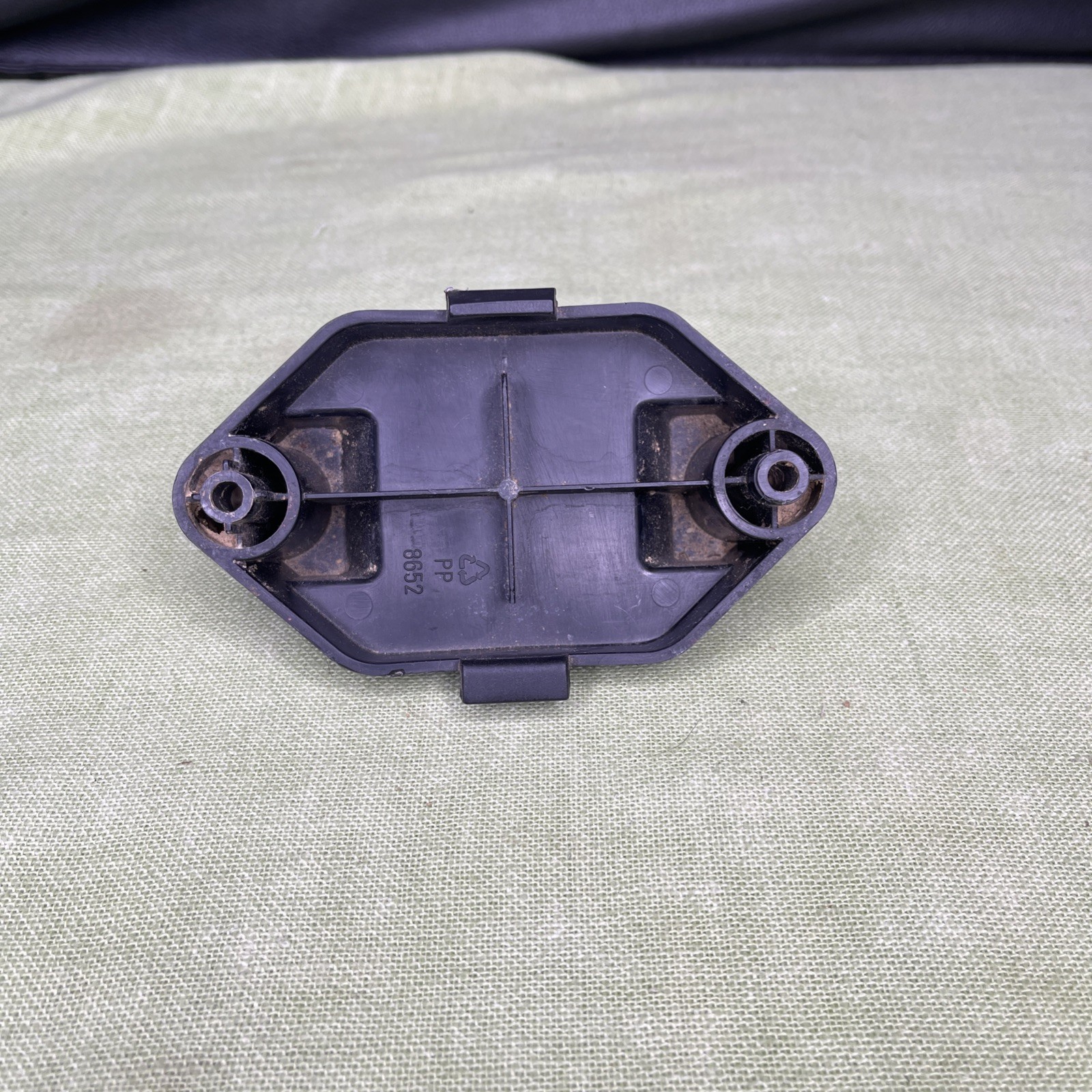 Peg Perego Thomas Train Engine Track Guide Roller Assembly OEM Underbody
