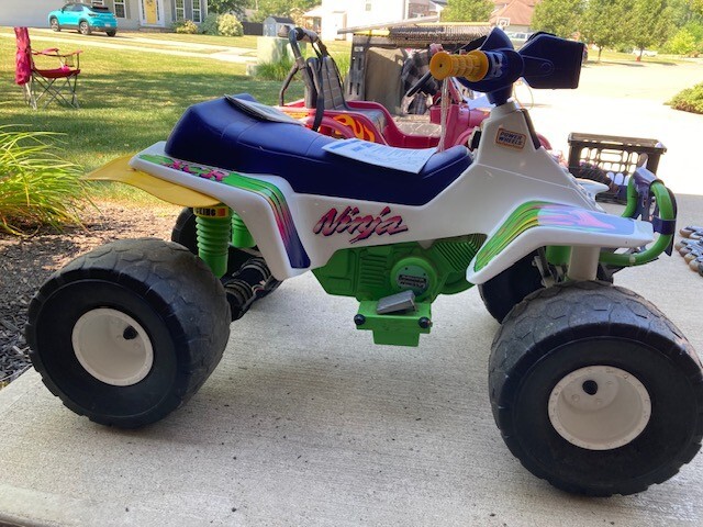VINTAGE Working Kawasaki Ninja Power Wheels Powered Ride-On Car Vehicle RARE