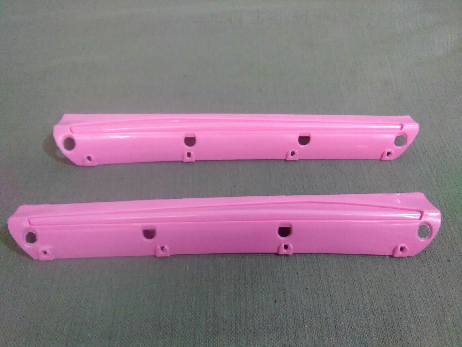 Power Wheels Fisher Price Mercedes-Benz Disney princess AMG45 PINK rocker panels