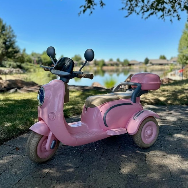 Kids Girls Pink Electric Ride On Motorcycle 3 Wheel 12 Volt Bluetooth Scooter