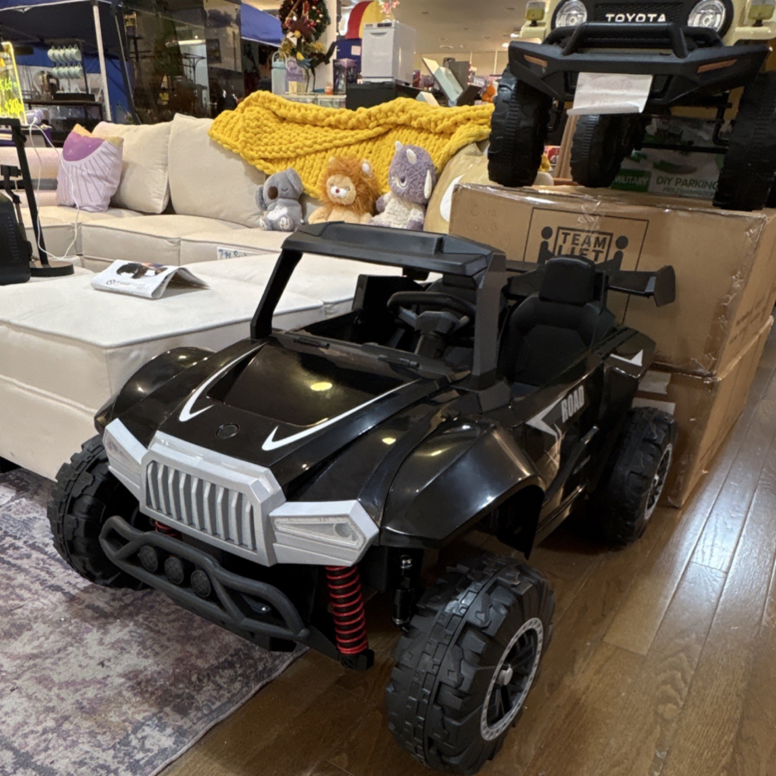 Black Battery Operated Ride-On Toy Car T118 All-Terrain for Ages 3+ with Remote