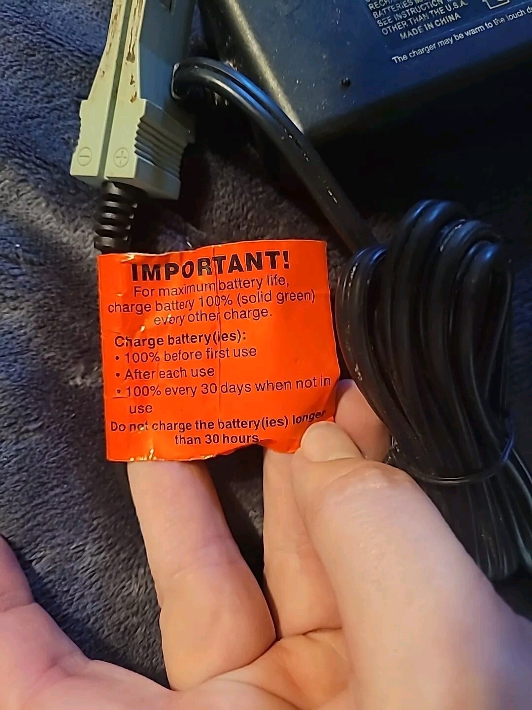 Fisher-Price Power Wheels Quick Charger 12 Volt Battery Mod: 00801-1429 12V 2.5A
