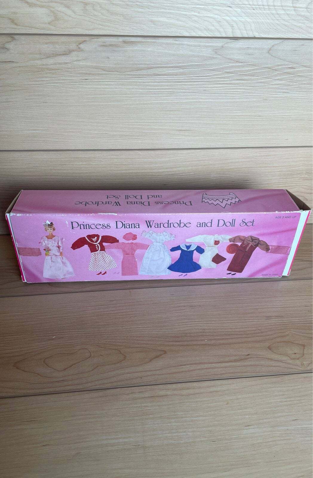 VTG Princess Diana Doll Wardrobe And Doll Set – B-i4-C