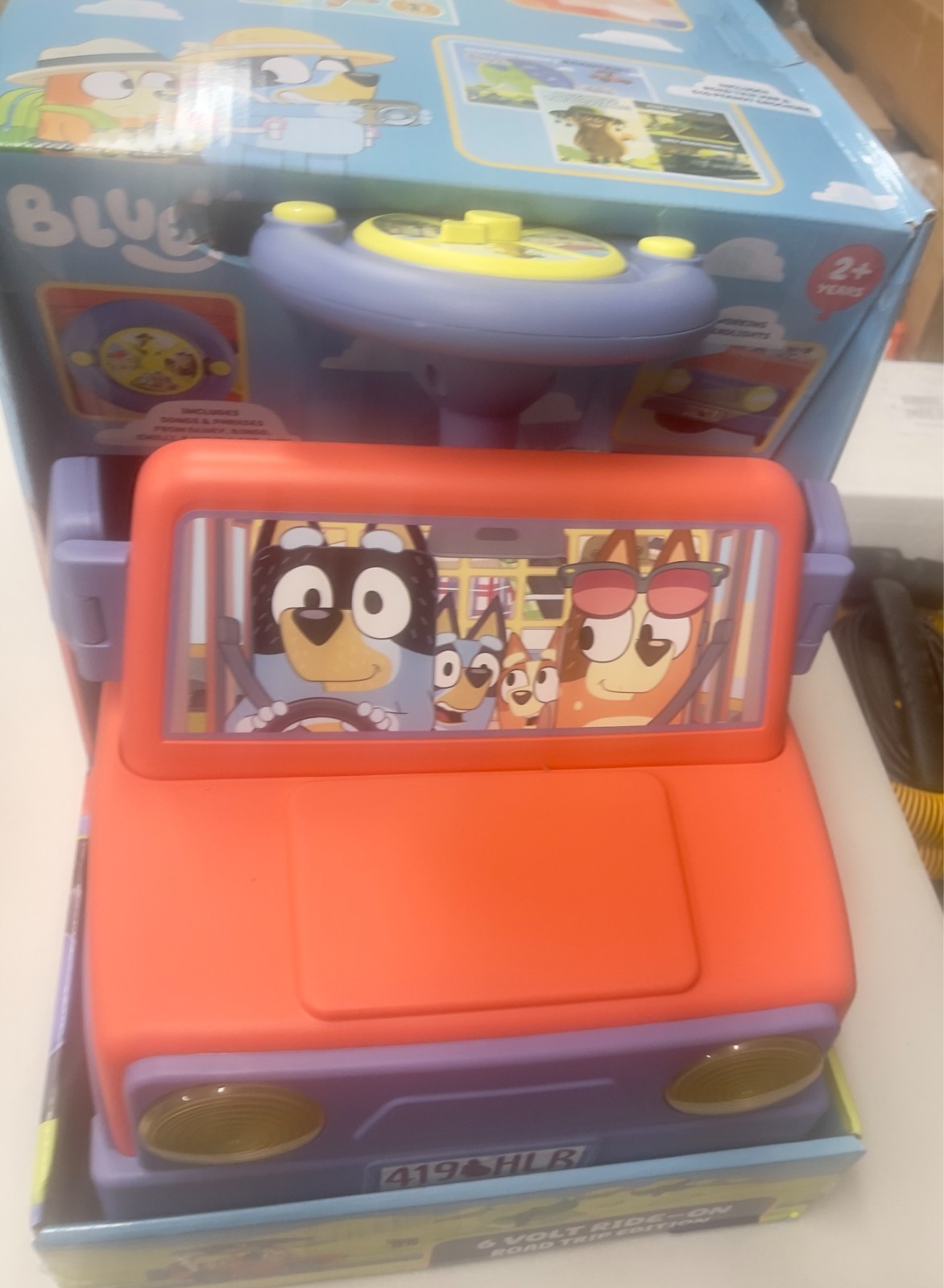 Bluey 6Volt Ride-On Car for Kids with Road Trip Map & Big Peanut Brochure NEW