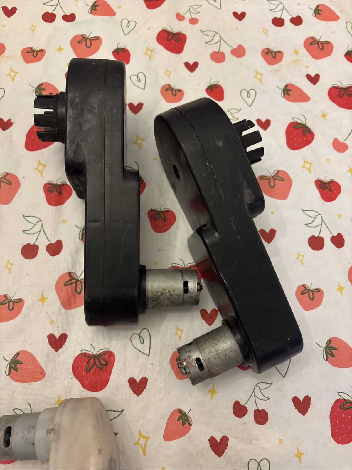 Lot Of Kids Ride On Car Gearbox And Motors Variety Size And Brand