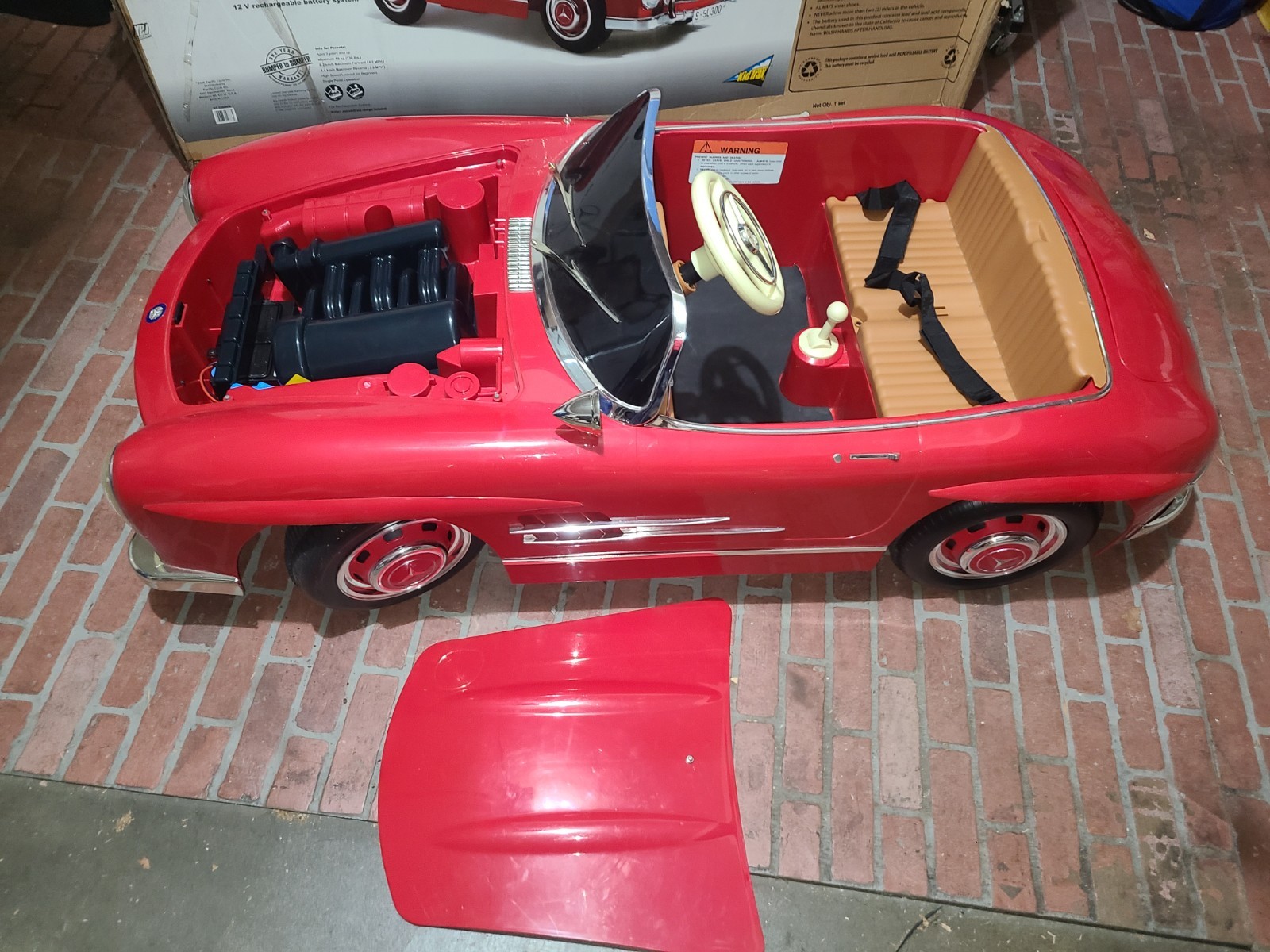 RARE – Kid Trax Mercedes-Benz SL300 12V Electric Ride-On Car For 2 – IOB