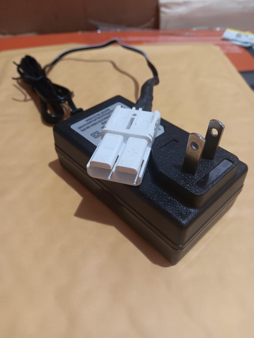 12v Charger for the Kid RIDE ON CARS MOSTLY CHINESES MADE NO BRAND NAME WALMART