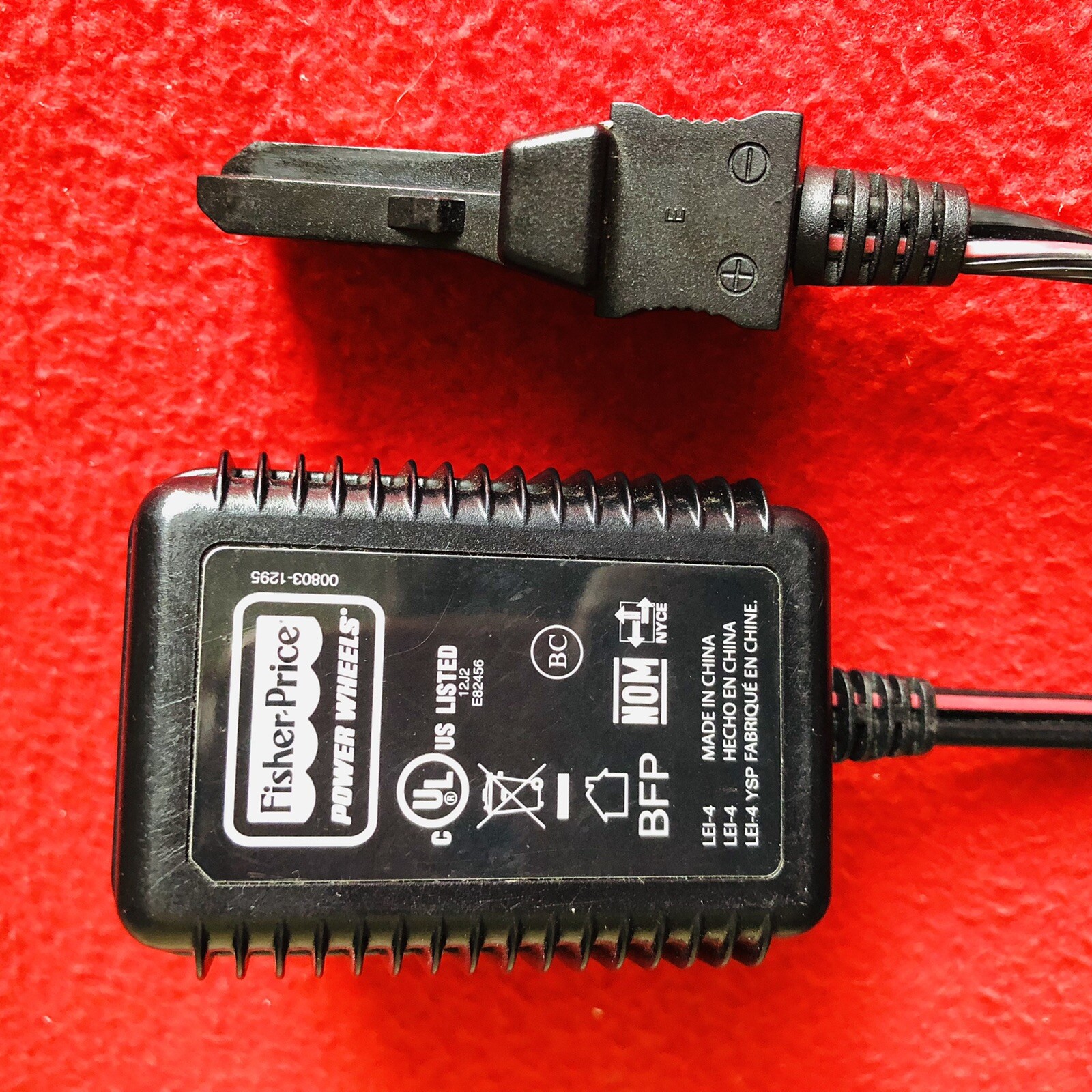 Original Fisher Price Power Wheels 12 volt Battery Charger Model 00801-1778 OEM