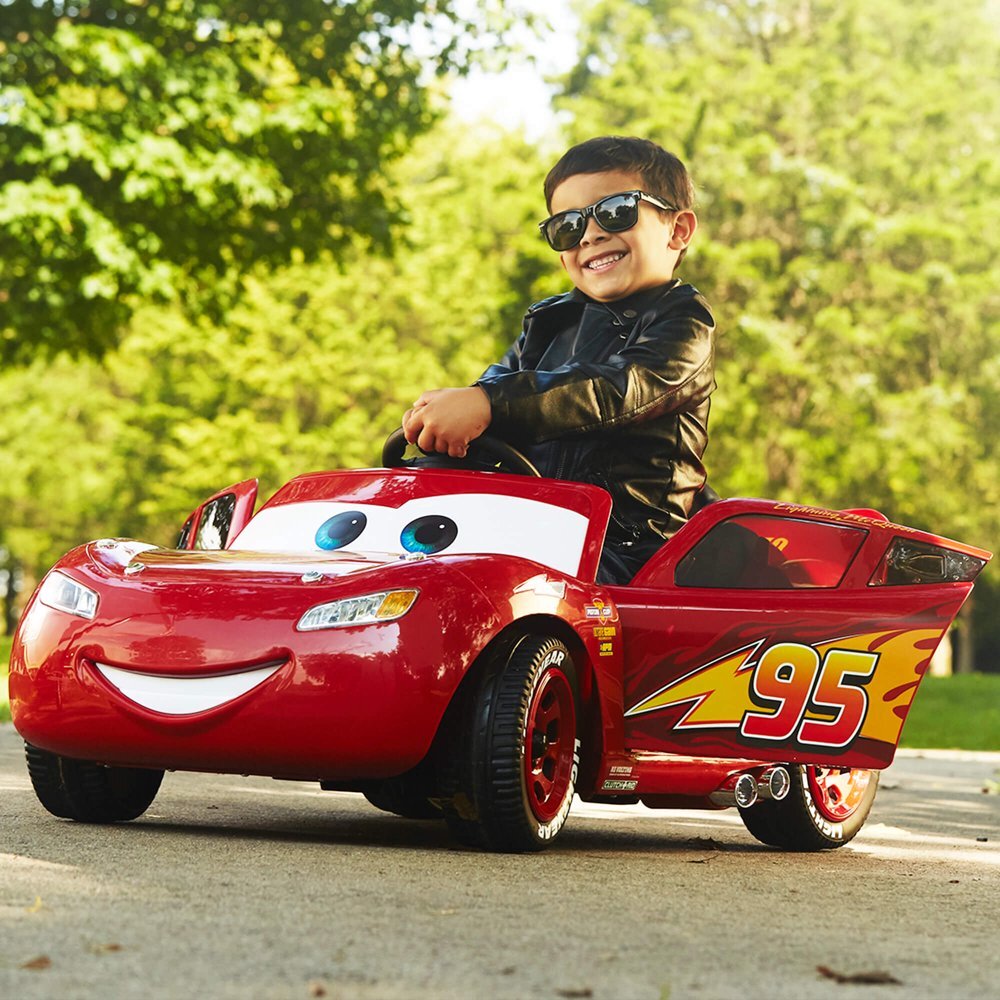 Cars Lightning McQueen Battery-Powered Vehicle w/ Sound Effects, Ages 3+