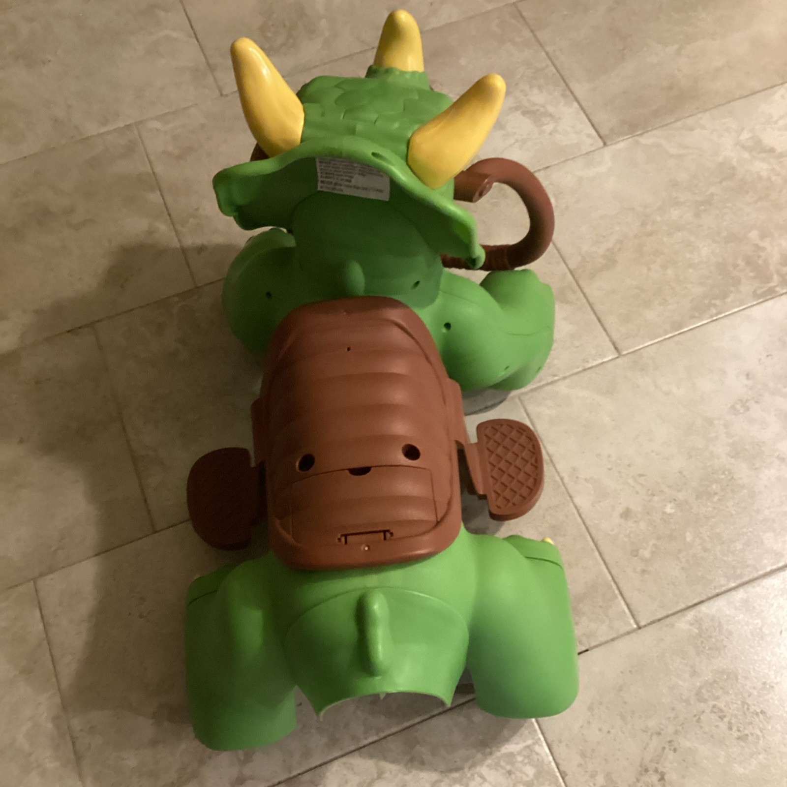 KID TRAX RIDEAMALS Dino Dinosaur Triceratops RIDE-ON TOY Rare HTF 18-30 Mths