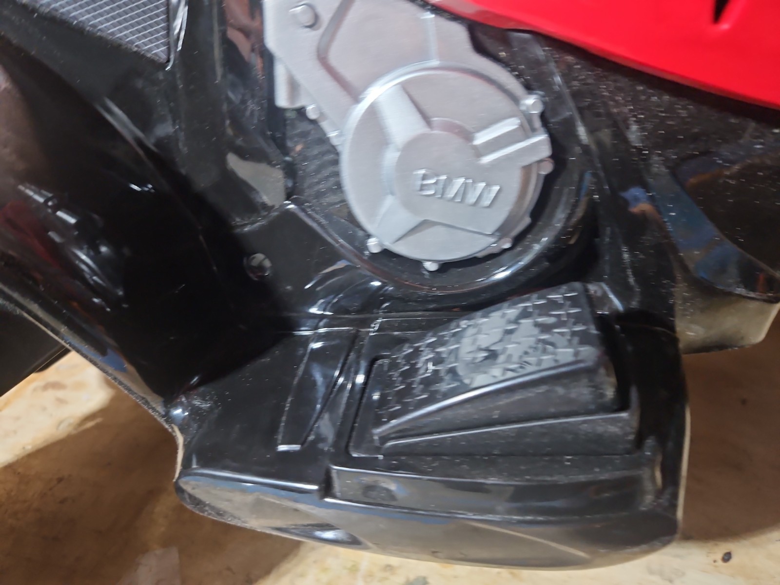 Aterish BMW S1000RR Electric ride-on toy motorcycle. New, No Seat Handlebar.