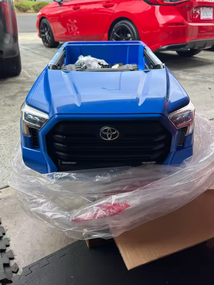 12V Toyota Ride On Truck 4Runner Tacoma Electric Remote Control With Safety Belt