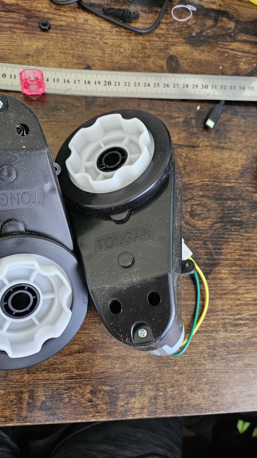 Pair of DC Motor 24V-200W 5,000rpm with gear box Replacement parts for ride