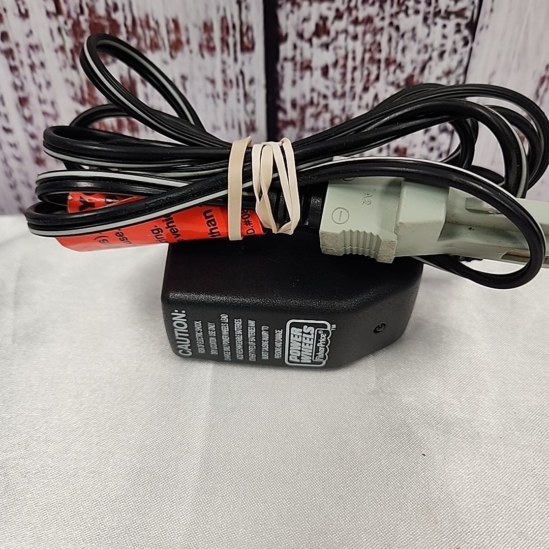 Original 12-Volt Charger for Power Wheels 00801-1480 Tested