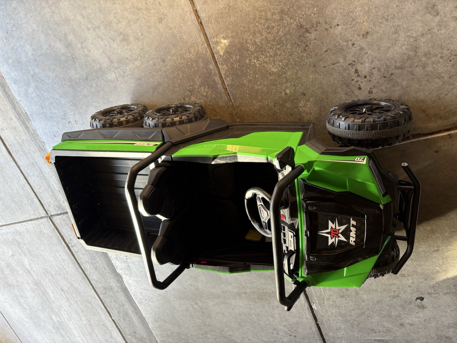 Kids Battery Powered 6-Wheel Ride-On Dump Truck Green, XB-1038C