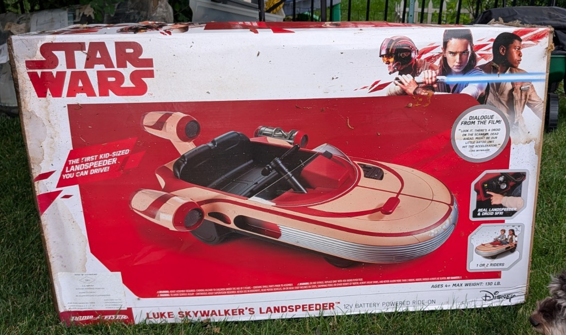 Star Wars Luke Skywalkers Landspeeder Tatooine 12v Radio Flyer Kids Ride On New