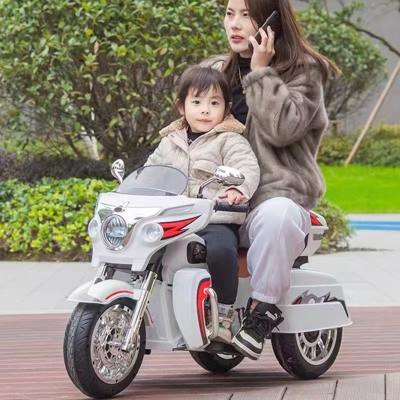 Kids Ride On Motorcycle 12V 2-Seat Electric Motorbike 3 Wheels for 3-8 Years Old