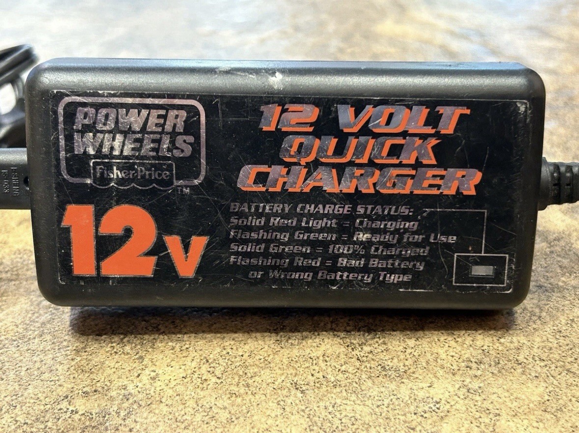Fisher Price Power Wheels 12 Volt Quick Gray Battery Charger #00801-1429