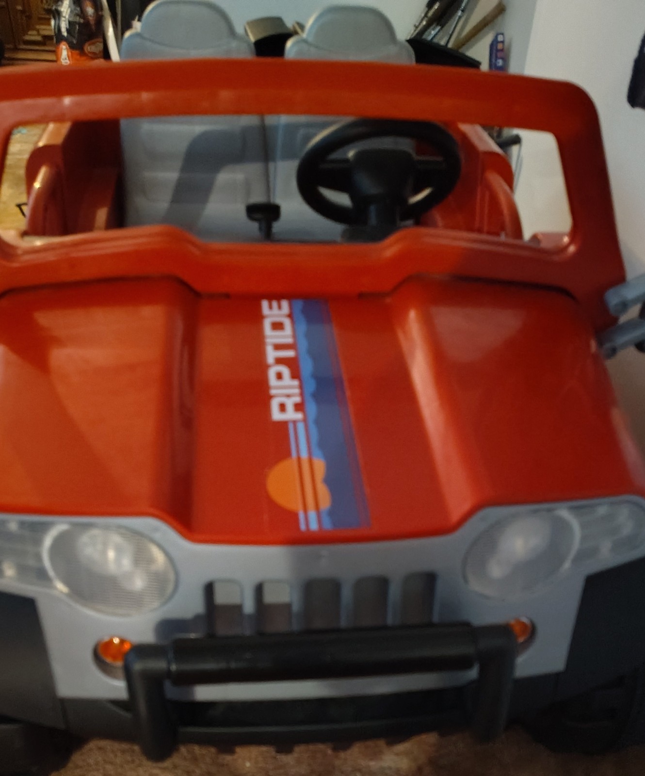 Radio Flyer Riptide Red Battery Operated Ride-On Toy Vehicle