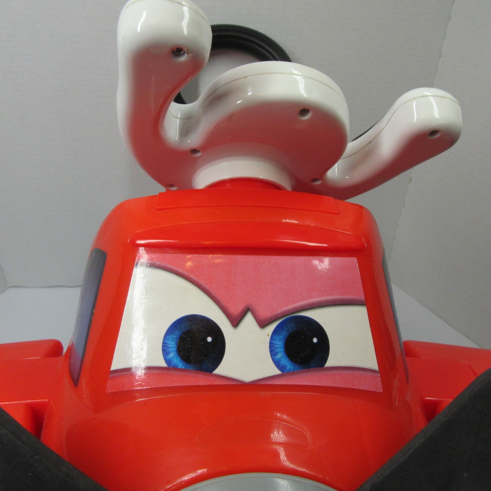 Kiddieland Disney Planes Fire & Rescue Ride On Toy Dusty Crophopper With Sounds