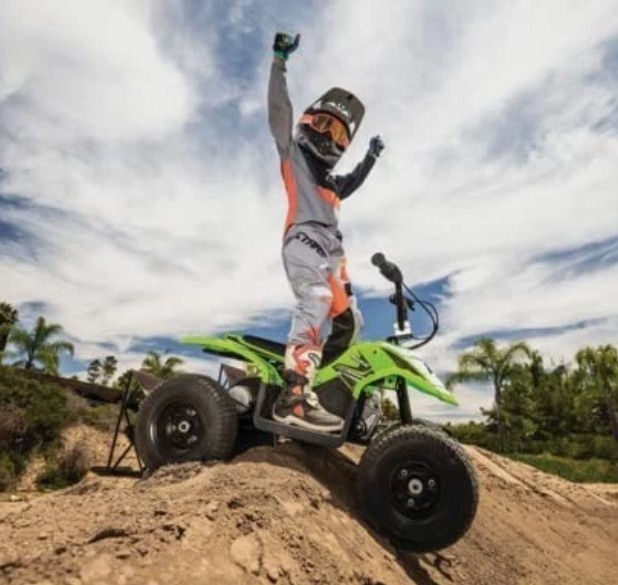 RAZOR DIRT QUAD SX MCGRATH – GREEN-BLACK – Open Box