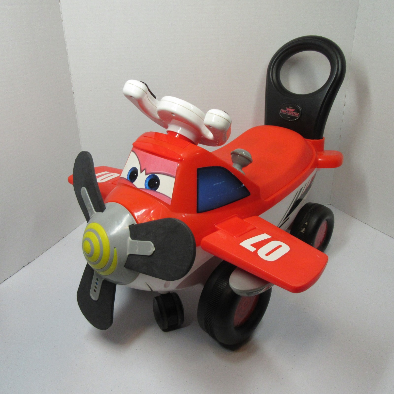 Kiddieland Disney Planes Fire & Rescue Ride On Toy Dusty Crophopper With Sounds