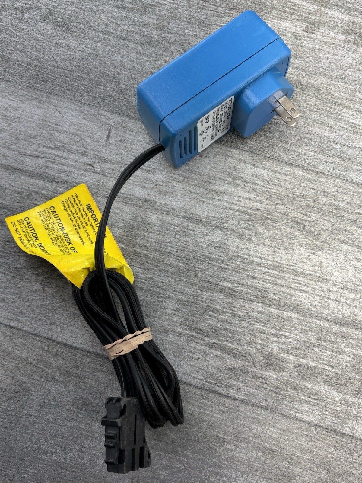 Peg Perego OEM 12-Volt Class 2 Ride On Toy Battery Charger 25200023 John Deere