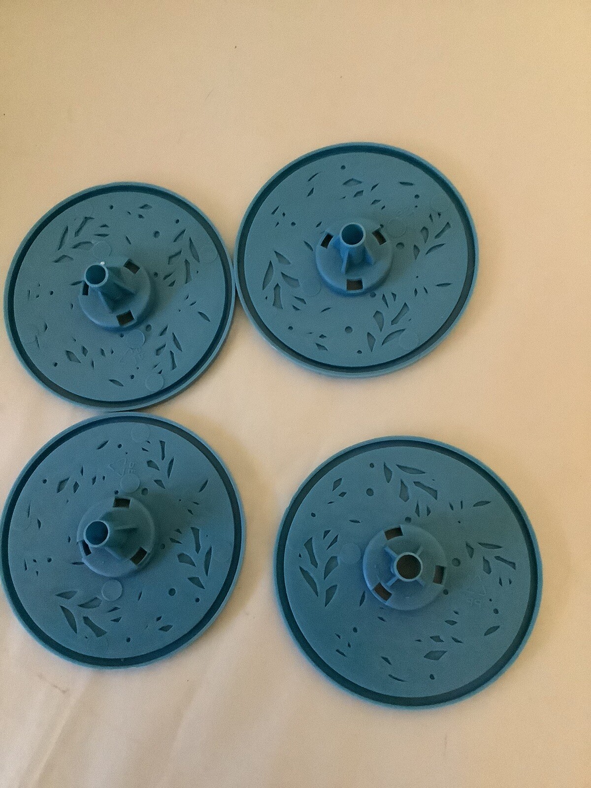 4 HUBCAPS ONLY FOR Kid’s’ Trax 6V Disney Frozen 2 Sing and Ride Power Ride-On