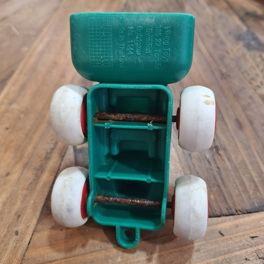 Viking Toys Sweden Bulldozer 1144 Green Play Vehicle Rubber Wheels Hitch Toddler