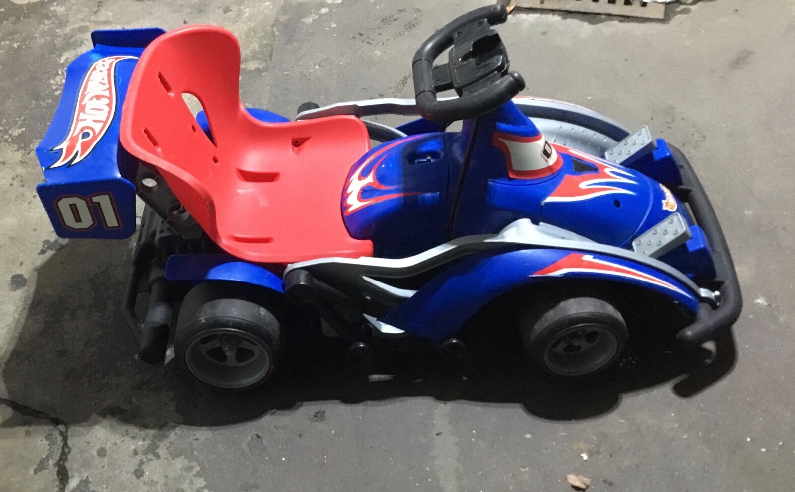 Rare / Vintage Hot Wheels Rally Kart 12v