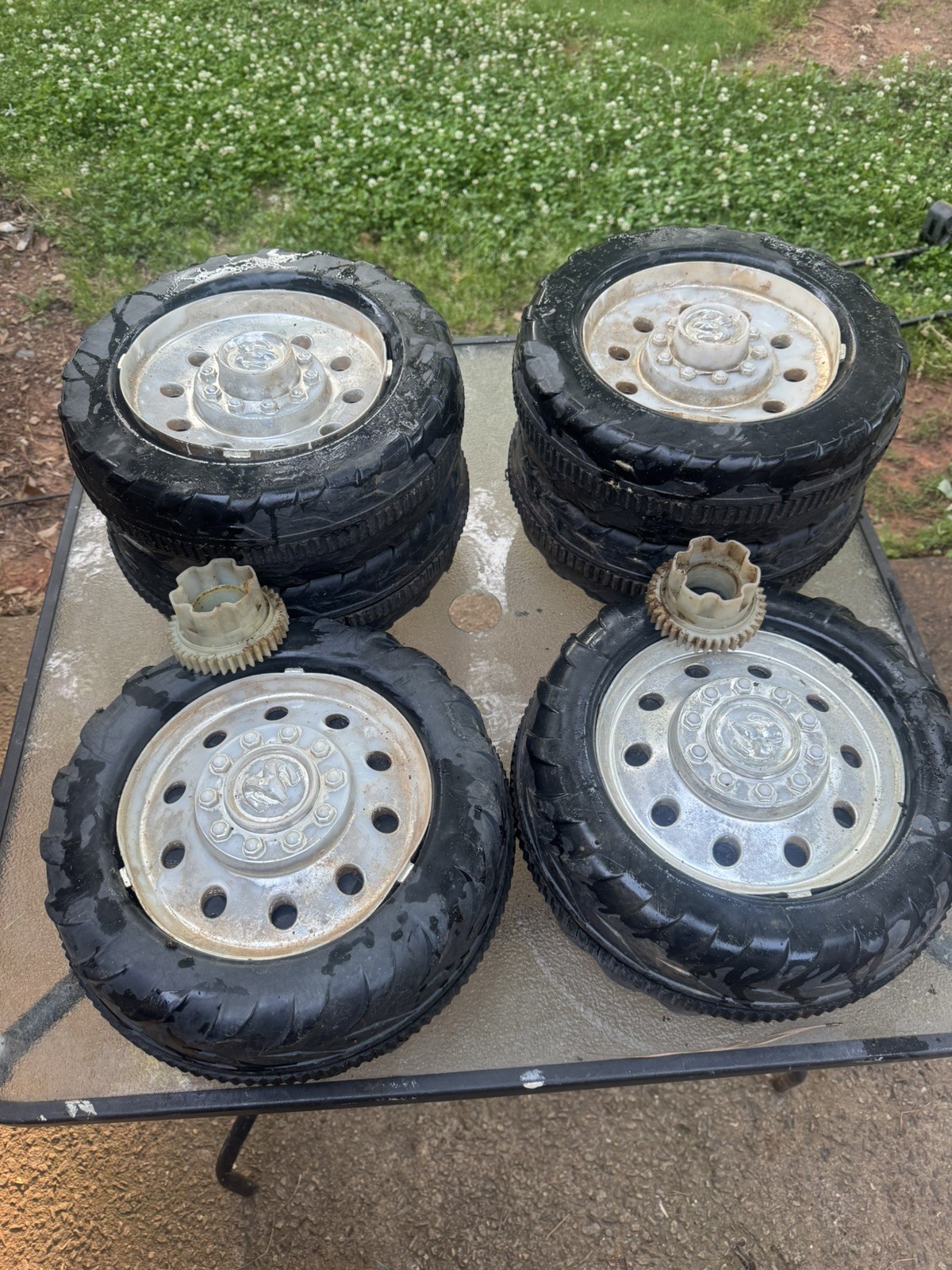 Genuine Kid Trax Dodge Ram Dually Rear Wheels Set of 4