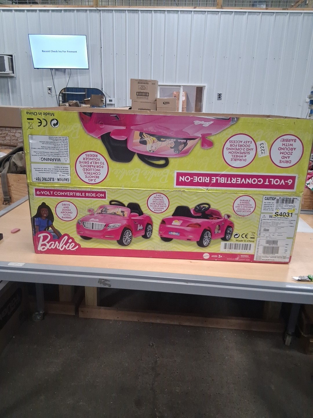 Barbie 6 Volt Convertible Kids Ride On Car with Remote Control Pink New In Box