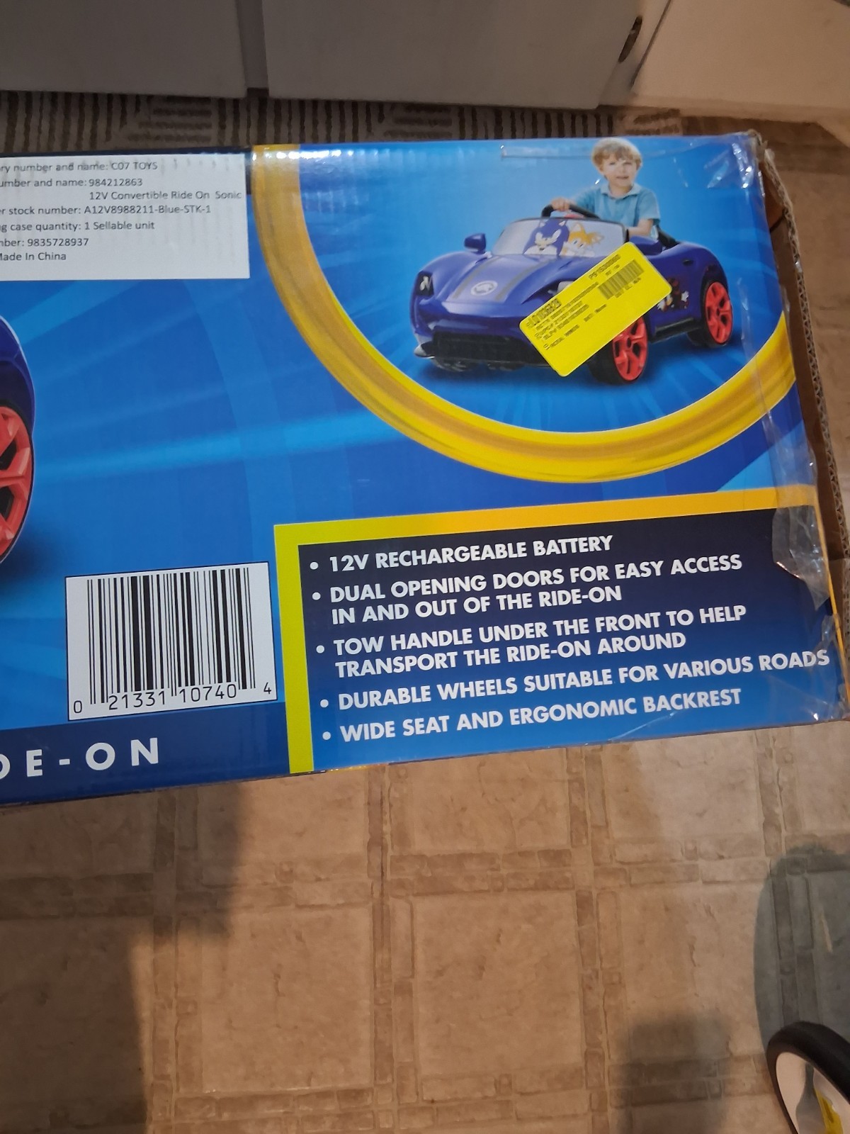 Sonic the Hedgehog 12V Battery-Powered Ride-On Convertible for Kids