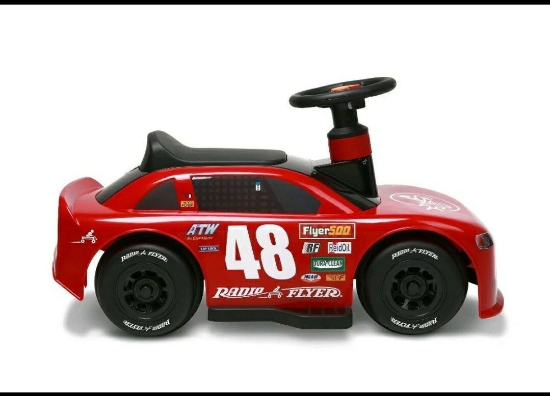 Radio Flyer 6v Racer Ride On Car for toddlers