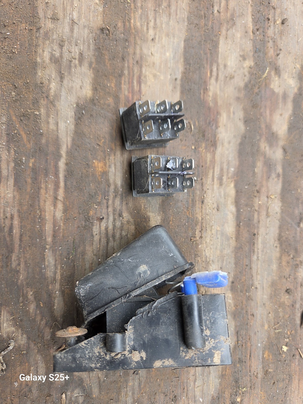 Kid Trax 4 Wheeler Foot Peddle And Switches Untested