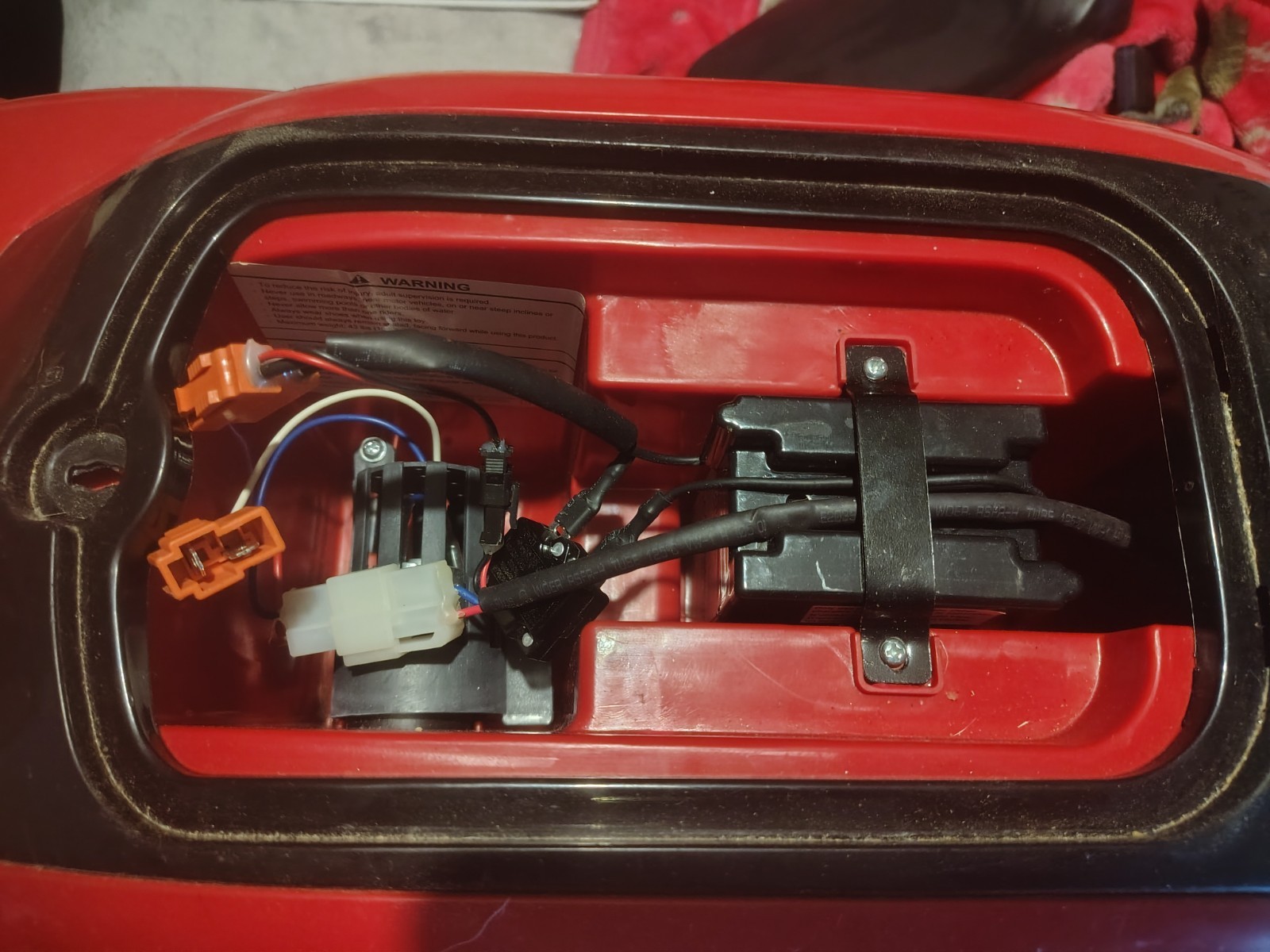 Radio Flyer 6v Racer Ride On Car for toddlers