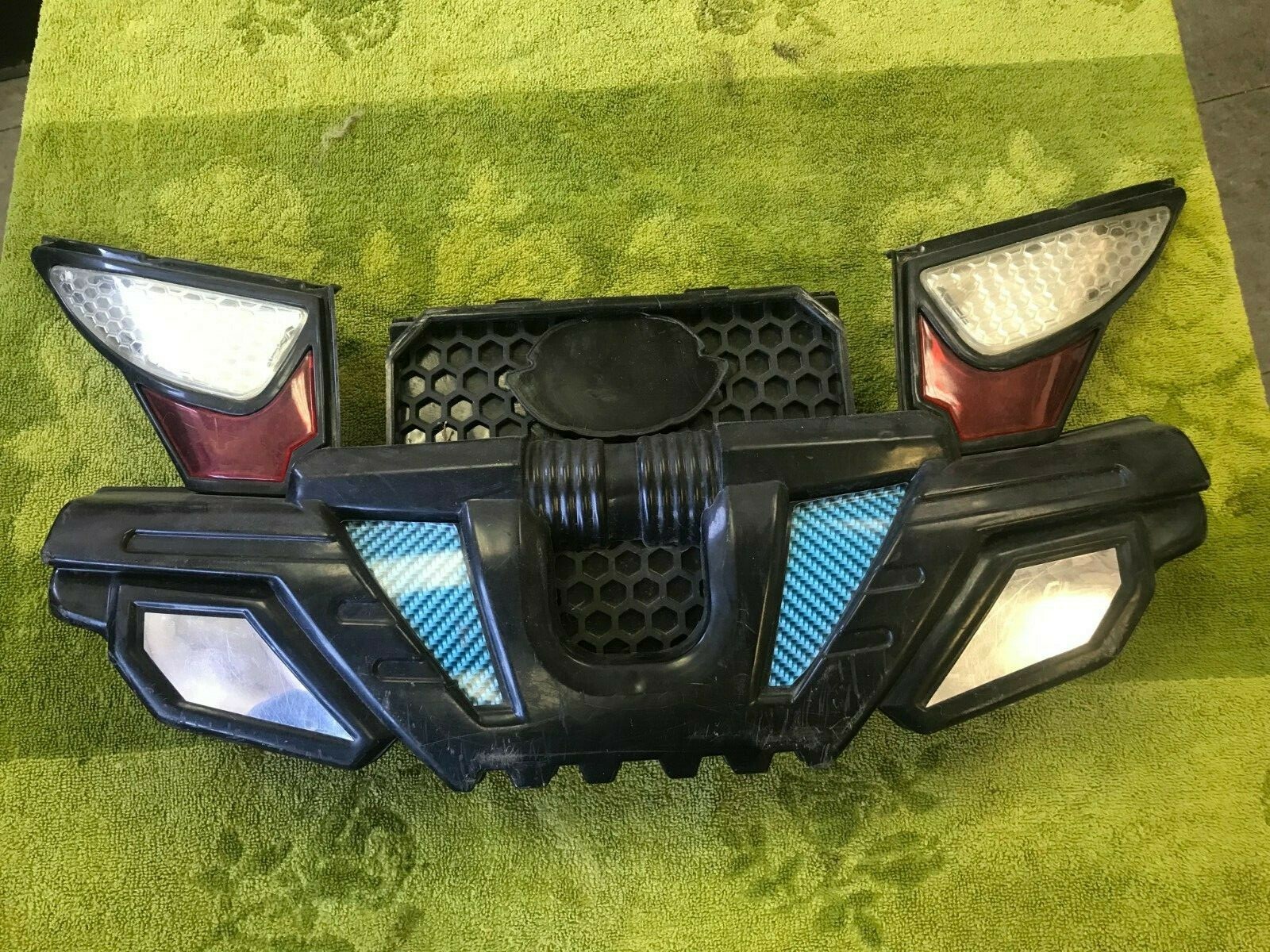 8802-12 Dynacraft SPIDER-MAN 12V DUNE BUGGY FRONT GRILL WITH HEADLIGHTS