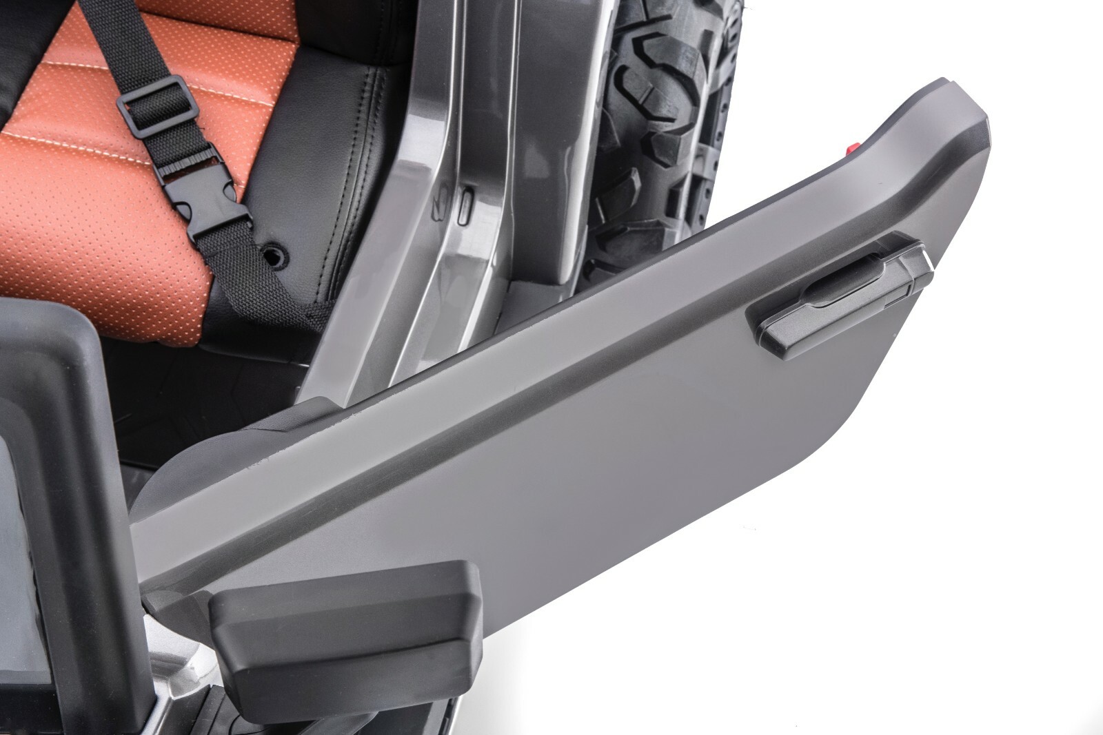 SUPERtrax® Warrior 12v 4×4 Kid’s Ride On Vehicle – Gloss Gray